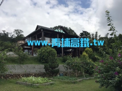 ●新埔 ~ 避暑小木屋開心農場●近照東國小 視意圖